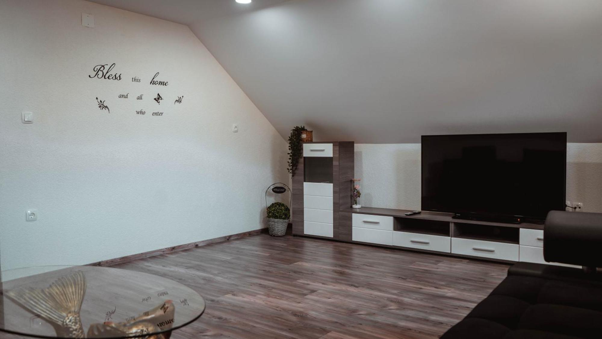 Secret Paradise Apartment Zgornje Gorje Exterior photo